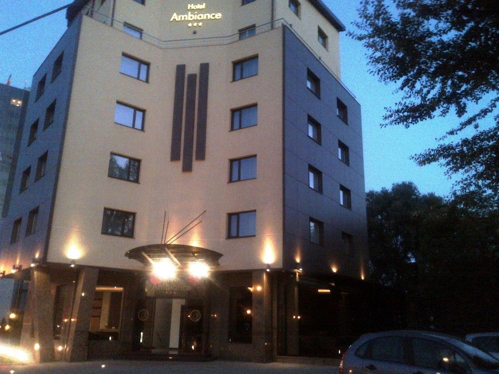 Ambiance Hotel Bucureşti Ngoại thất bức ảnh